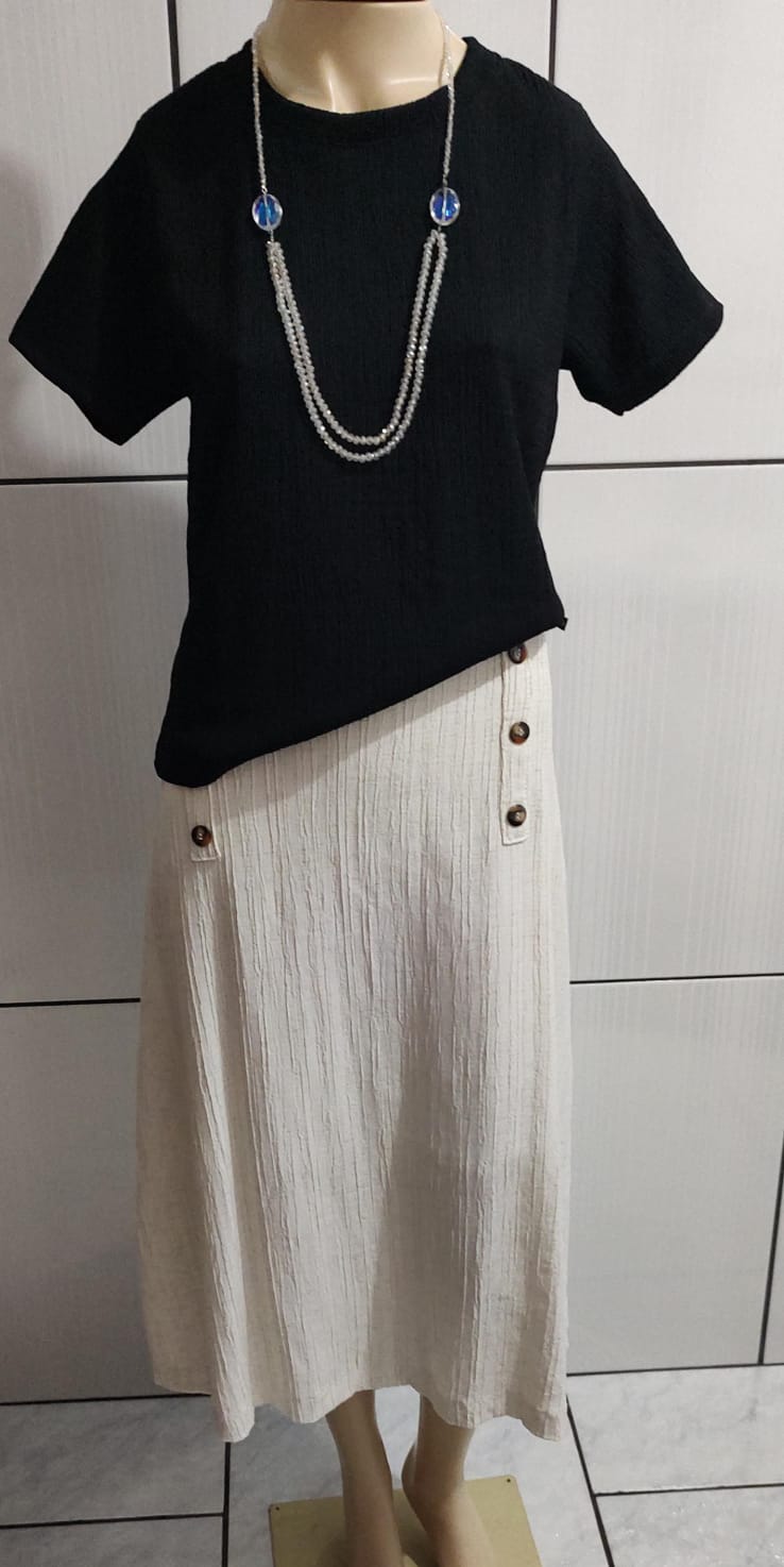 Saia e Blusa